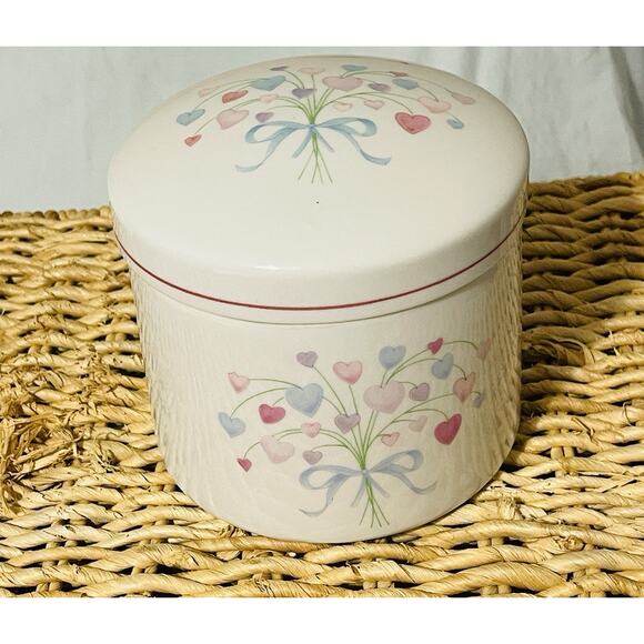 Vintage FTDA Vanity Jar Bouquet Of Hearts Porcelain Trinket Canister With Lid - Picture 6 of 10